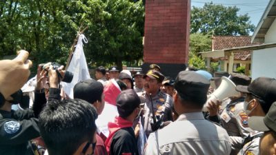 Perihal Revitalisasi Pasar Ganding, MPR MR Desak Kadiskoperindag Sumenep Seret Pihak Ketiga Ke Meja Hukum