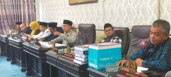 Potensi Konflik Besar, Komisi II Minta Polres Hentikan Sementara