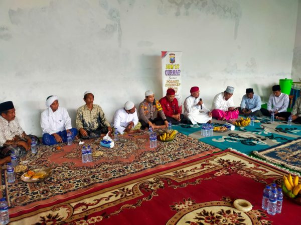 Jelang Ramadhan, Warga Dasuk Keluhkan Warung Makan Kepada Polres Sumenep