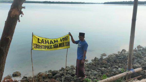 Tanda Tanya, Sebanyak 21 Hektar Pantai Dikuasai Perorangan