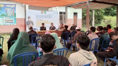 Himpass Bersama Dukcapil Kenalkan IKD Pada Warga Desa Saur Saebus