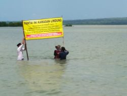 Pasang Plakat, Warga Ancam Pidanakan Pengrusak Laut