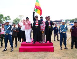 Semarak Pesta Budaya Lomba Karapan Sapi Panglima TNI Cup di Bangkalan