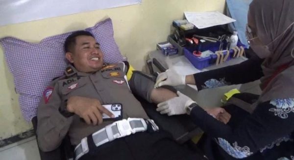 Satlantas Polres Bondowoso Gelar Donor Darah di HUT Lantas ke 68