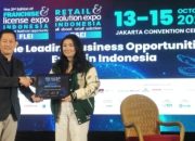 Ester Jeanette Paparkan Tips Live Shopping di FLEI Business Conference 2023