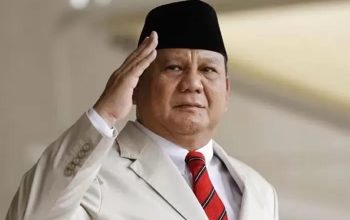 Prabowo Subianto Belum Tentukan Cawapresnya, Kiai di Mojokerto Punya Pandangan Batin Begini