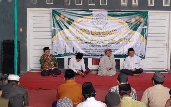 Doa Bersama Peringati Hari Santri, Ketua FKDT Bondowoso : Kewajiban Santri Menjadi Penggerak Agama Islam