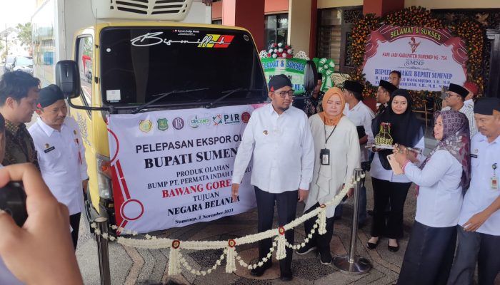 Lepas Ekspor Perdana Bawang Goreng ke Belanda, Bupati Fauzi: Sumenep Kaya Akan Pertanian