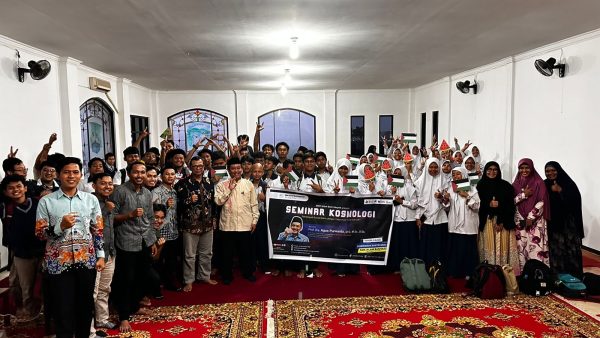 SMA Islam Bani Hasyim Malang Gelar Ngaji Kosmologi