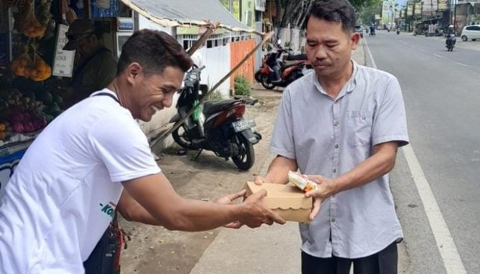 Tambah Asupan Gizi, Kompas Imin Berikan Makanan Gratis di Bondowoso