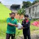 PMM UMM Kelompok 13 Gelombang 6 Melakukan Penanaman Pohon Mangga Bersama Masyarakat Rt.08, Desa Merjosari, Kota Malang