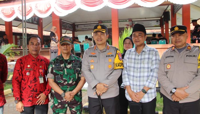 Rapat Pleno Terbuka Kecamatan Dungkek Ditinjau Langsung Kapolres Sumenep