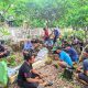 Ansor Kemantren Lamongan Rawat Tradisi Babat Makam Desa Menjelang Bulan Ramadhan