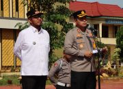 Didampingi Bupati Achmad Fauzi, Kapolres Sumenep Pimpin Apel Gelar Pasukan Operasi Ketupat Semeru 2024