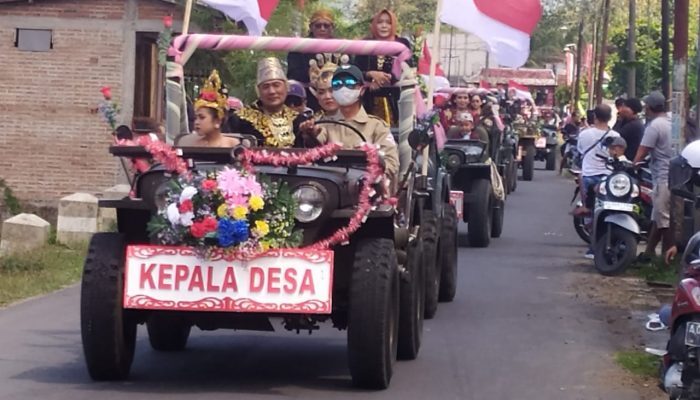 Desa Gembleb Gelar Karnaval Kebudayaan Peringati HUT ke-79 Kemerdekaan Republik Indonesia