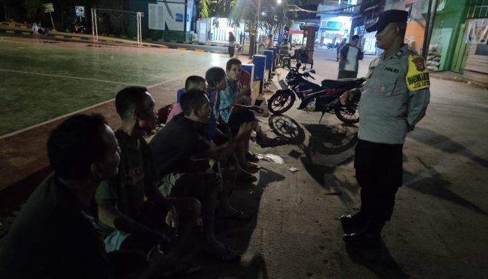 Bhabinkamtibmas Sambang Warga Jaga Kamtibmas Cegah Tawuran