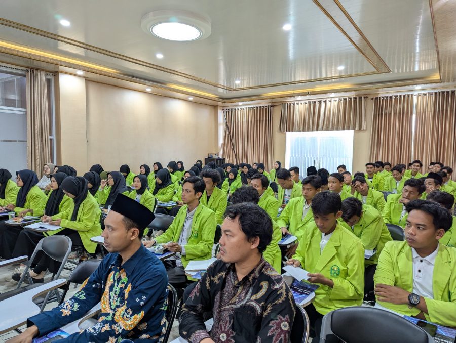 Blockchain Merambah Dunia Bisnis Syariah, Studium General Fakultas Febis IAI Tarbiyatut Tholabah Lamongan