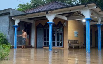 Intensitas Hujan Tinggi, Rumah Warga Dusun Gebang Kecamatan Pogalan Trenggalek Dilanda Banjir