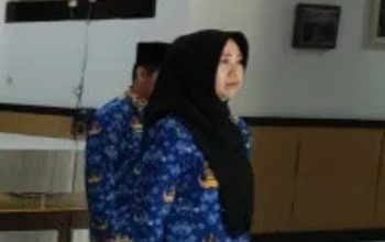 Raker Bareng Bupati, Kadispendik Bondowoso Paparkan WFH Tenaga Pendidikan