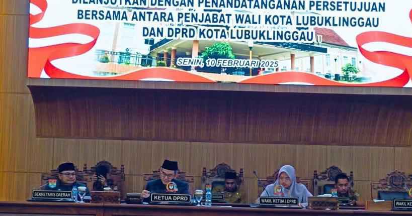 DPRD Kota Lubuklinggau Gelar Rapat Paripurna Istimewa Penetapan Propemperda