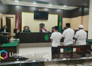 Pelaku Penganiayaan Saksi Pilkada Sampang Divonis 11 Tahun Penjara 7 Pelaku Penganiayaan Saksi Pilkada Sampang Divonis 11 Tahun Penjara