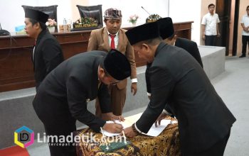 Gelar Paripurna, DPRD dan Pemkab Sampang Sepakati Raperda Pertanggungjawaban APBD 2024