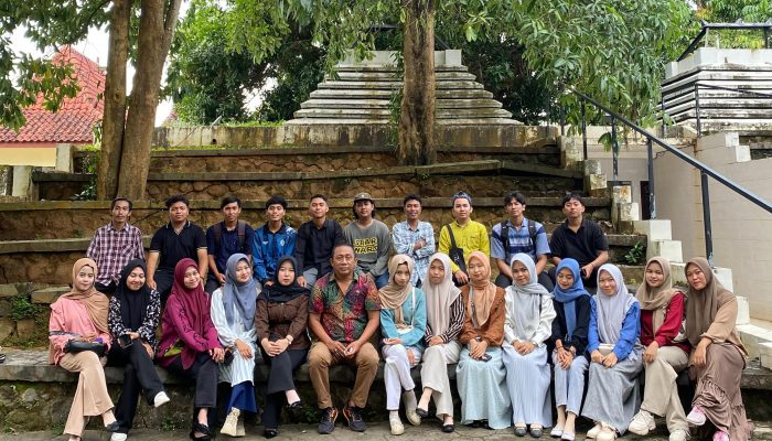 Mahasiswa Manajemen Uniba Madura Belajar Perilaku Organisasi dari Keraton Sumenep