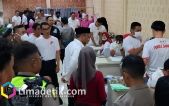 Sambut Hut Bhayangkara ke-79 Polres Sampang Gelar Khitan Massal, Puluhan Anak Terlayani Gratis