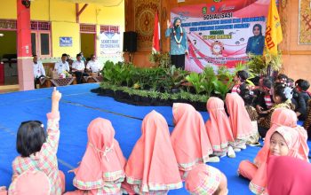 Ketua Tim Penggerak PKK Sumenep Ajak Masyarakat Jadikan Ikan Laut Sebagai Konsumsi Harian Keluarga