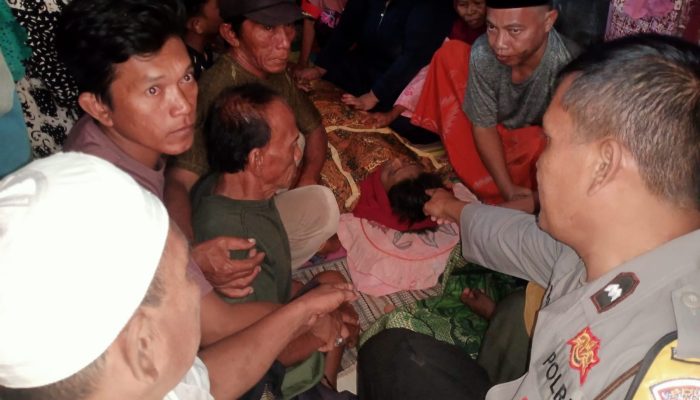 Mandi di Sumber Pesisir Pantai, Warga Talango Terseret Arus dan Meninggal Dunia 1 Mandi di Sumber Pesisir Pantai, Warga Talango Terseret Arus dan Meninggal Dunia