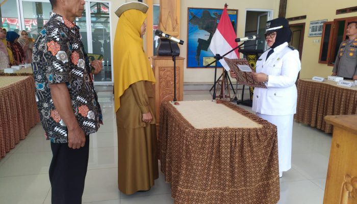 Kaur Perencanaan Resmi Dilantik Kepala Desa Mojoarum Tulungagung