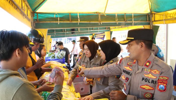 Pangan Murah Polres Sumenep Diserbu Warga