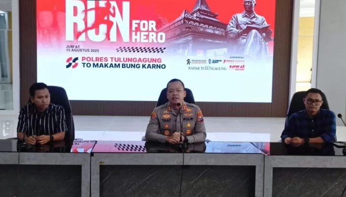 Peringati HUT RI ke-80, Polres Tulungagung Gelar Lari Marathon ke Makam Bung Karno Kota Blitar