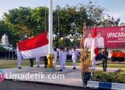 Pemkab Sampang Gelar Upacara Penurunan Bendera HUT RI ke-80 di Pendopo Trunojoyo 8 Pemkab Sampang Gelar Upacara Penurunan Bendera HUT RI ke-80 di Pendopo Trunojoyo