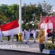 Pemkab Sampang Gelar Upacara Penurunan Bendera HUT RI ke-80 di Pendopo Trunojoyo