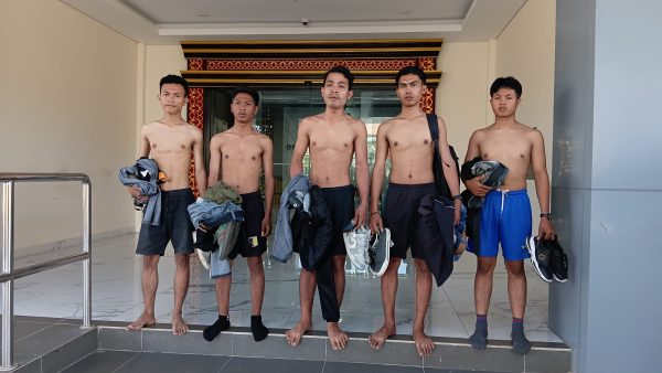 Gagal Audiensi bersama Komisi IV DPRD Sumenep, Aktivis Himpass Telanjang Dada Sebagai Bentuk Kekecewaan