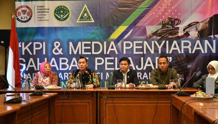 Bekerjasama dengan IPNU dan IPPNU, KPI Pusat Gelar Dialog Partisipasi Masyarakat