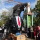 Masyarakat Masalembu Sumenep Kritik Pemerintah Lewat Karnaval