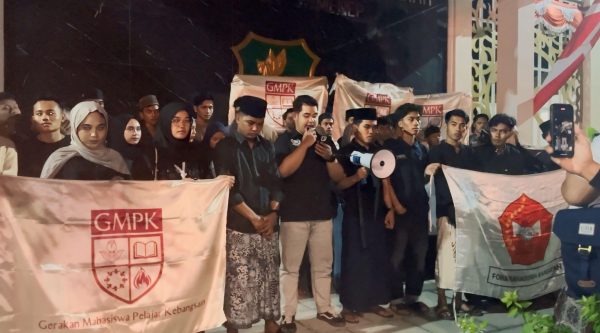 Mimbar Kemanusiaan dan Doa Bersama untuk Negeri di Depan DPRD Sumenep