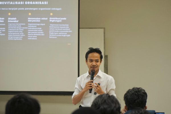 Koordinator Rembuk Pemuda Jawa Timur Sayangkan Mundurnya Rahayu Saraswati dari DPR RI