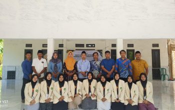 Seminar dan Pelatihan Coconut Waste Management, KKN UA Bangun Kesadaran Green Economy di Paloklo’an Gapura Sumenep