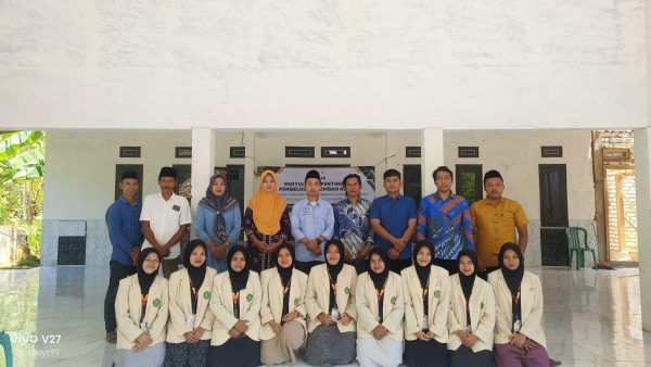 Seminar dan Pelatihan Coconut Waste Management, KKN UA Bangun Kesadaran Green Economy di Paloklo’an Gapura Sumenep