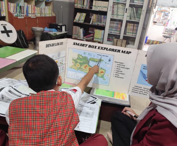 Mahasiswa UMM Terapkan Media Smart Box Explorer Map Sebagai Inovasi Pembelajaran Bagi Siswa Slow Learner di SDN Sukun 2 Kota Malang