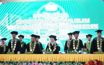 Penuh Khidmat, IAI Tabah Lamongan Gelar Sidang Senat Terbuka Wisuda S1 ke-XVI