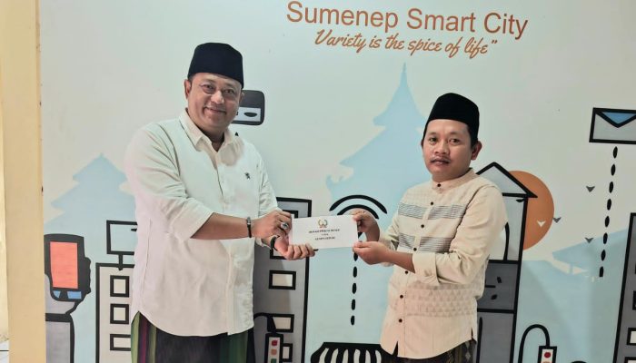 Korban Gempa Pulau Sapudi Dapat Donasi dari PWRI Sumenep
