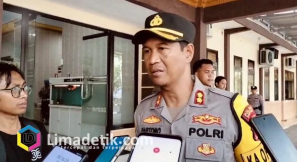 Janji Tanpa Bukti: Kasus Pencabulan di Robatal Sampang Mandek, Polisi Dinilai Lamban Bertindak 1 Janji Tanpa Bukti: Kasus Pencabulan di Robatal Sampang Mandek, Polisi Dinilai Lamban Bertindak