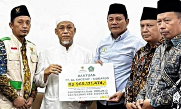 Dampingi Pemulihan Ponpes Al-Khoziny, Pemkab Sidoarjo Berikan Bantuan Rp1,38 Miliar