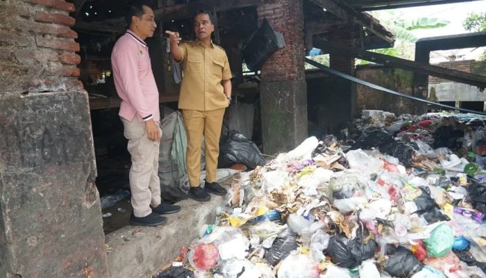 Bupati Bangkalan Tinjau Langsung RDU, Pastikan Pengelolaan Sampah Berjalan Optimal