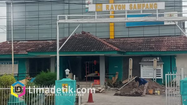 Warga Bajrasokah Desak PLN Kembalikan Trafo Yang Dicopot Sejak 2023