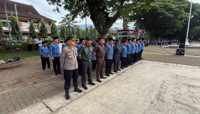 ASN Polres Trenggalek Turut Meriahkan Peringatan HUT ke-54 Korpri